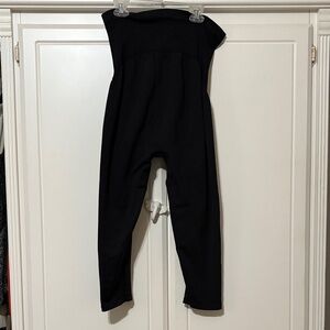 Black Maternity Stretch Capri